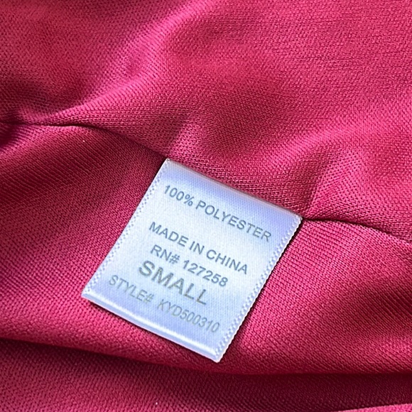 Emmelee Dress Womens Small Red/Maroon Off Shoulder Mini - Picture 11 of 12